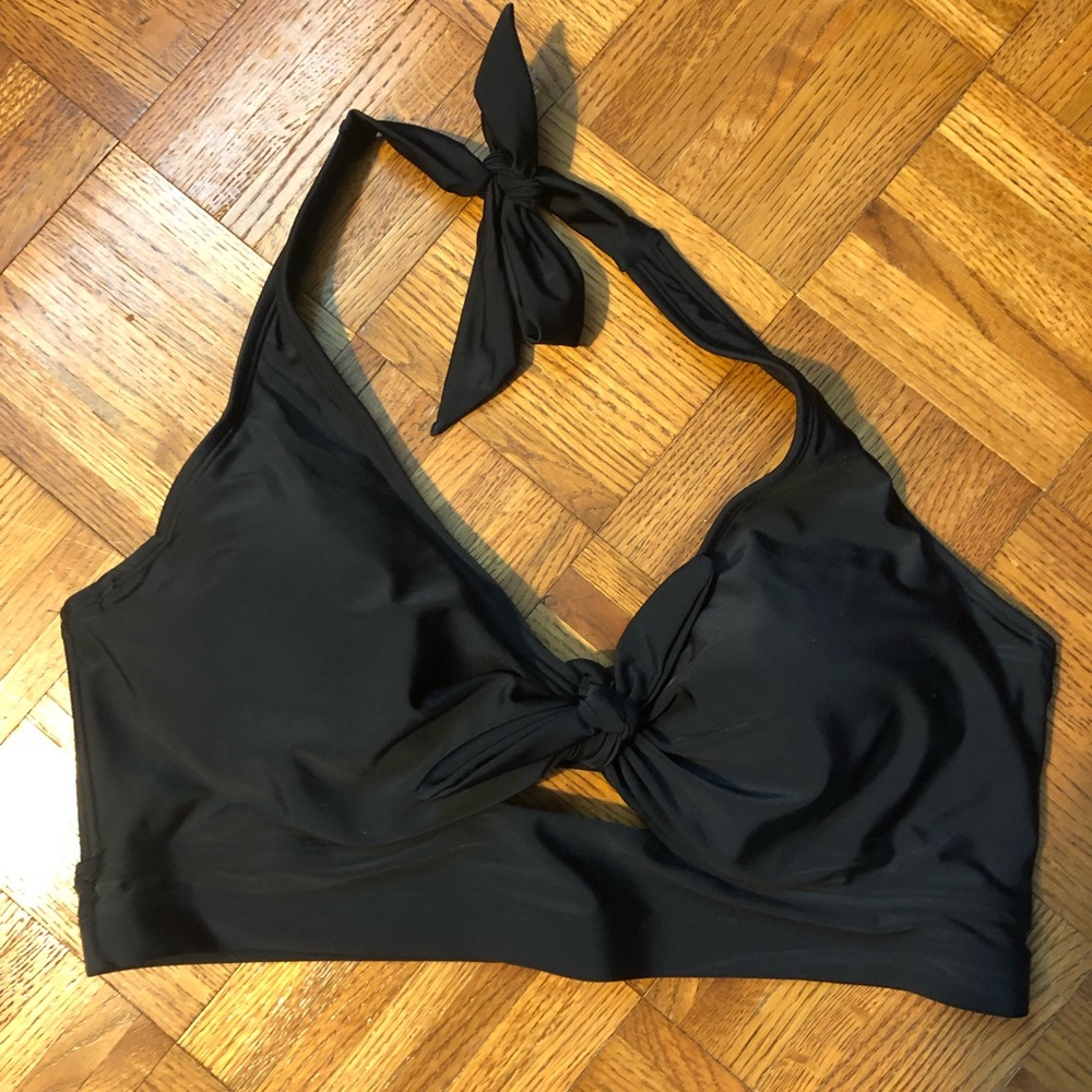 NWOT Black Old Navy Halter Bikini Top